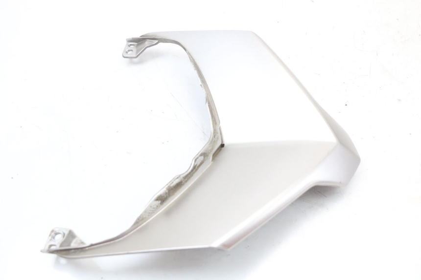 photo de JONCTION CARENAGE ARRIERE SUPERIEUR YAMAHA XMAX X-MAX ABS 125 (2017 - 2020) - Détail de la pièce