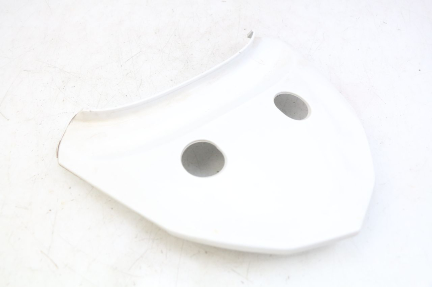 photo de JONCTION CARENAGE ARRIERE SUPERIEUR KYMCO X-TOWN XTOWN 125 (2016 - 2021) - Autre angle de vue