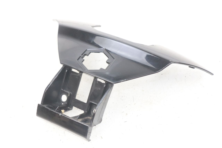 photo de JONCTION CARENAGE ARRIERE SUPERIEUR PIAGGIO X7 125 (2007 - 2013) - Vue principale