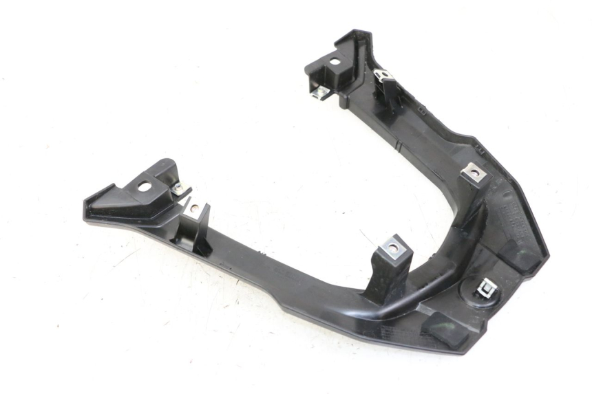 photo de JONCTION CARENAGE ARRIERE SUPERIEUR YAMAHA TRACER 7 700 (2020 - 2024) - Autre angle de vue