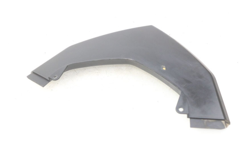 photo de JONCTION CARENAGE ARRIERE SUPERIEUR YAMASAKI YM T 125 (2015 - 2020) - Autre angle de vue