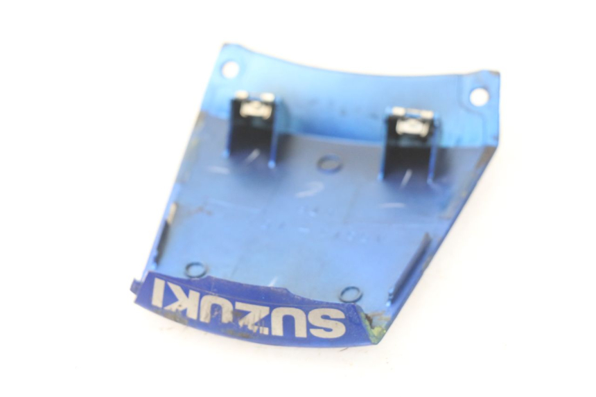 photo de Jonction carénage arrière SUZUKI SV S ABS 650 (2003 - 2009) - Gros plan technique