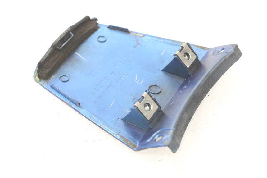 photo de Jonction carénage arrière SUZUKI SV S ABS 650 (2003 - 2009) - Points de fixation