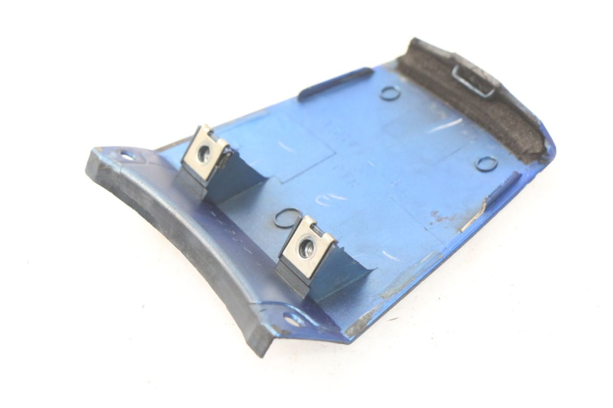 photo de Jonction carénage arrière SUZUKI SV S ABS 650 (2003 - 2009) - État de surface