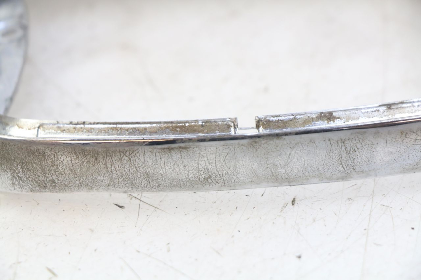 photo de JONCTION CARENAGE ARRIERE PIAGGIO VESPA S 2T 50 (2007 - 2014) - Détail de la pièce