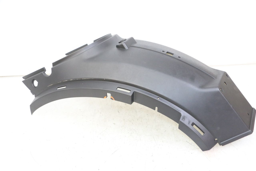 photo de JONCTION CARENAGE ARRIERE JM MOTORS VX 125 (2022 - 2025) - Points de fixation