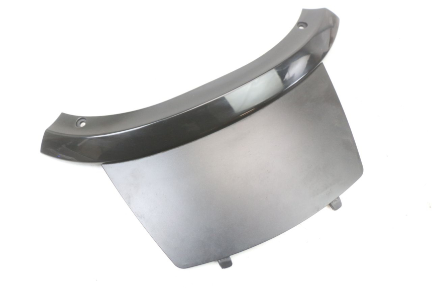 photo de JONCTION CARENAGE ARRIERE PIAGGIO X10 125 (2012 - 2017) - Vue principale