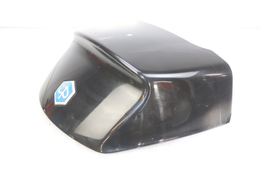 photo de JONCTION CARENAGE ARRIERE PIAGGIO XEVO - X EVO 125 (2007 - 2017) - Vue d’ensemble