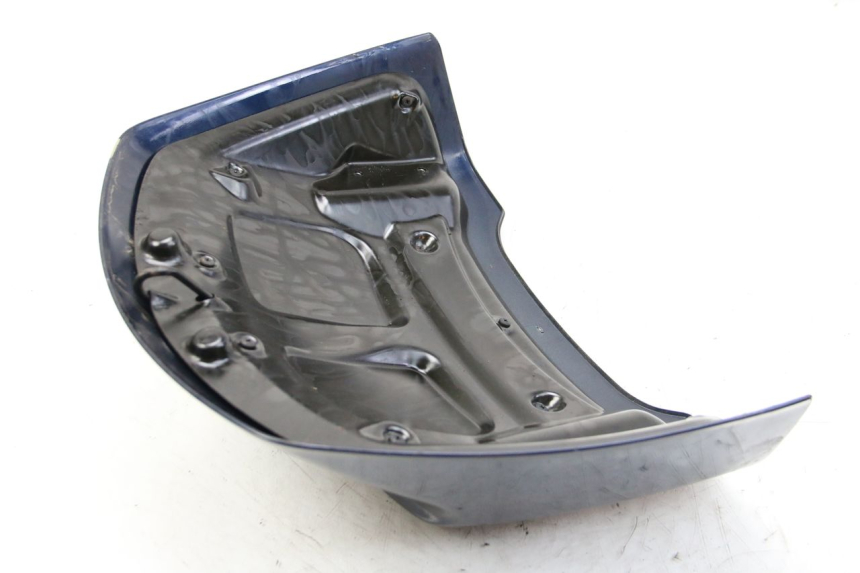 photo de JONCTION CARENAGE ARRIERE PIAGGIO XEVO - X EVO 125 (2007 - 2017) - Détail de la pièce