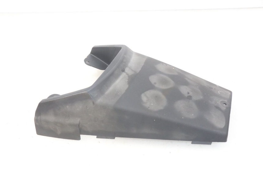 photo de JONCTION CARENAGE ARRIERE SUZUKI XF FREEWIND 650 (1997 - 2003) - Autre angle de vue