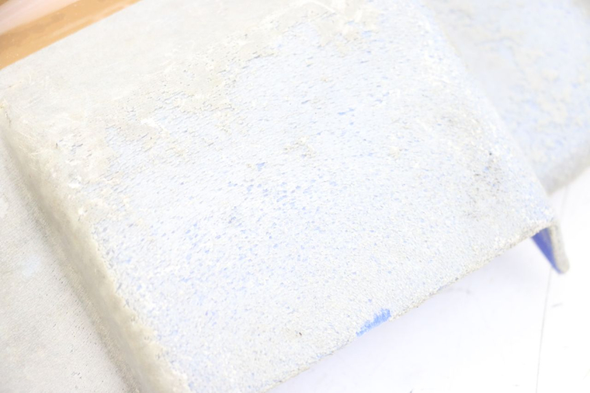 photo de JONCTION CARENAGE ARRIERE HYOSUNG XRX 125 (2000 - 2008) - Autre angle de vue