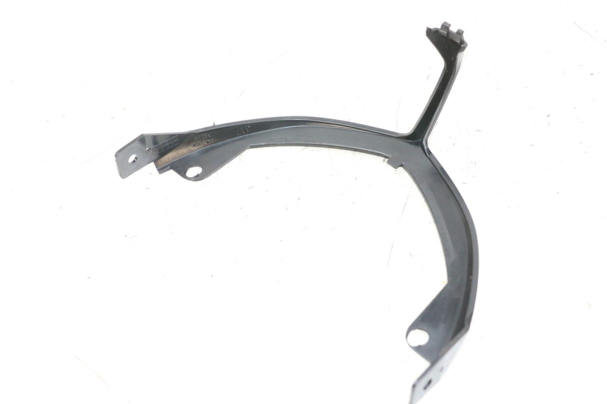 photo de JONCTION CARENAGE ARRIERE YAMAHA FZ1 FAZER 1000 (2007 - 2009) - Détail de la pièce