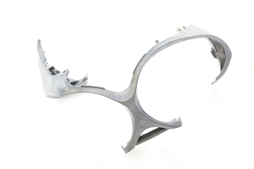 photo de JONCTION CARENAGE ARRIERE YAMAHA FZ6 FAZER S2 600 (2007 - 2011) - Points de fixation