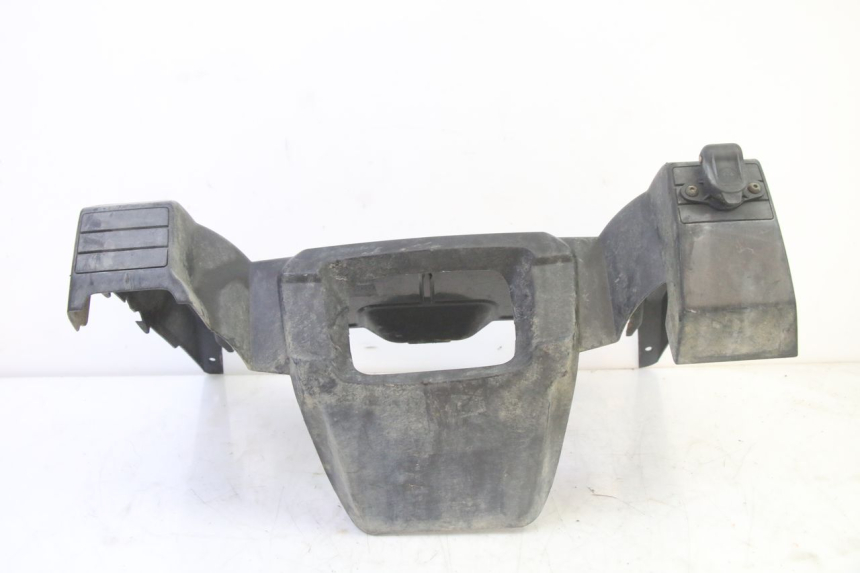 photo de JONCTION CARENAGE ARRIERE YAMAHA YFM GRIZZLY 550 (2008 - 2015) - Gros plan technique