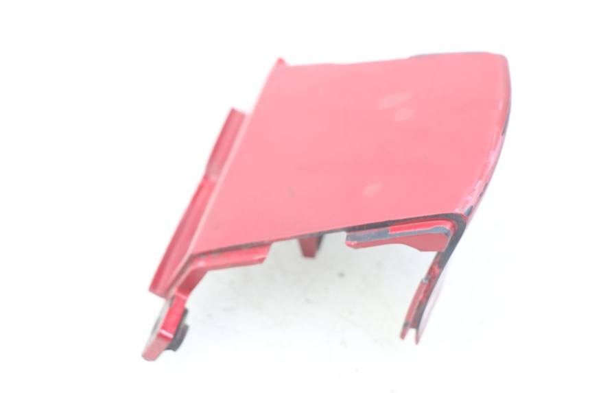 photo de JONCTION CARENAGE ARRIERE KAWASAKI ZX-6R ZX6R 600 (1995 - 1997) - Zoom état d’usage