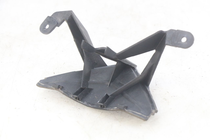 photo de JONCTION CARENAGE AVANT NECO ALEXONE 125 (2017 - 2024) - Zoom état d’usage