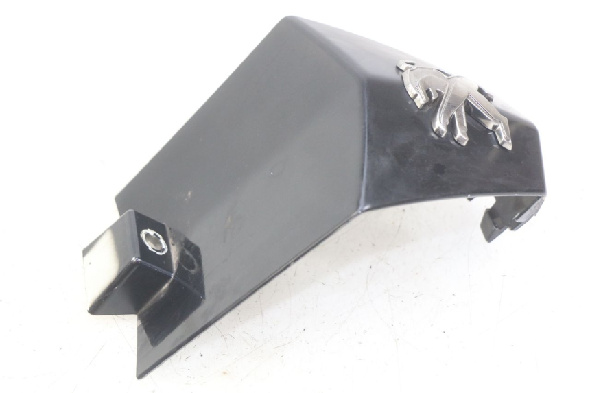 photo de JONCTION CARENAGE AVANT PEUGEOT CITYSTAR 2T 50 (2018 - 2021) - Gros plan technique