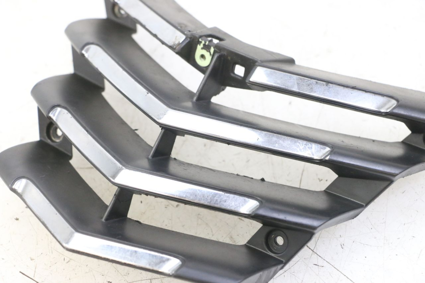 photo de JONCTION CARENAGE AVANT PEUGEOT CITYSTAR 50 (2013 - 2017) - Détail de la pièce