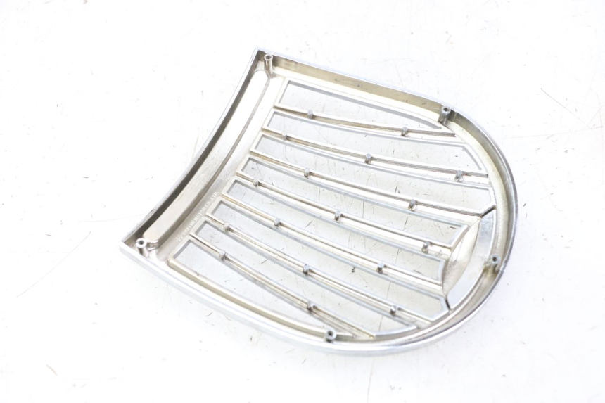 photo de JONCTION CARENAGE AVANT DAELIM BESBI 125 (2007 - 2008) - Détail de la pièce