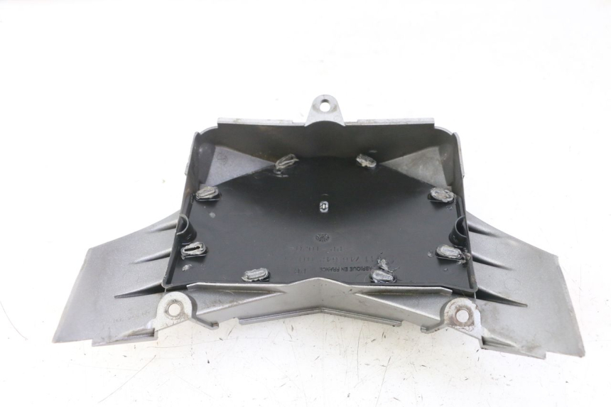 photo de JONCTION CARENAGE AVANT PEUGEOT ELYSTAR 50 (2002 - 2014) - Zoom état d’usage