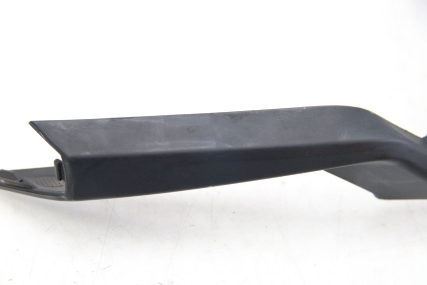 photo de JONCTION CARENAGE AVANT JM MOTORS EVOLIS 4T 50 (2018 - 2022) - Zoom état d’usage