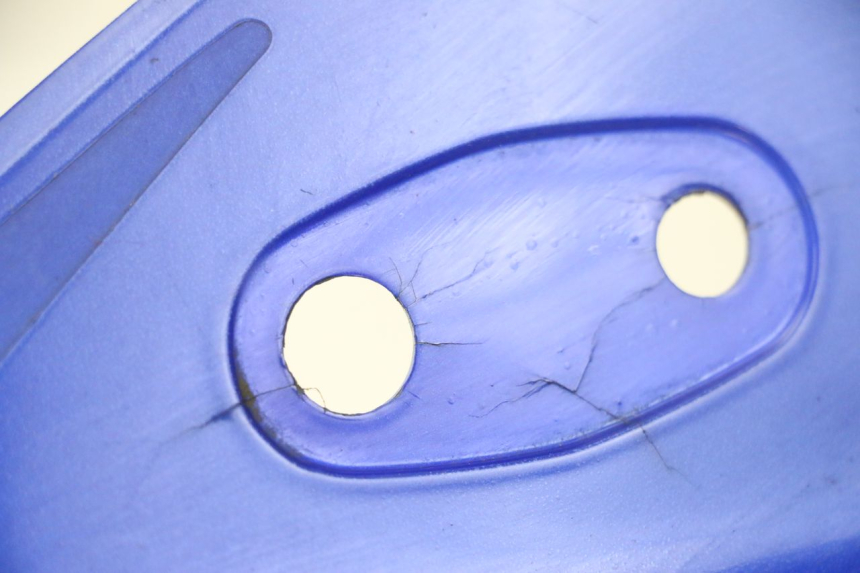 photo de JONCTION CARENAGE AVANT STAHO FH 50 (2018 - 2019) - Gros plan technique