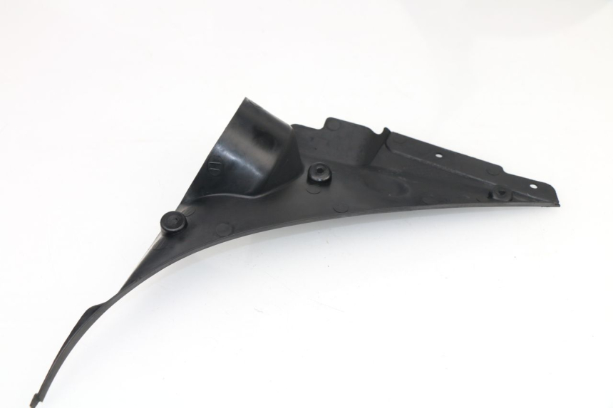 photo de JONCTION CARENAGE AVANT YAMAHA FJR ABS 1300 (2006 - 2012) - Gros plan technique