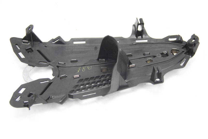 photo de JONCTION CARENAGE AVANT MBK FLIPPER 115 (2013 - 2017) - Zoom état d’usage