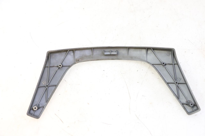 photo de JONCTION CARENAGE AVANT DAELIM HISTORY 125 (2001 - 2002) - Détail de la pièce