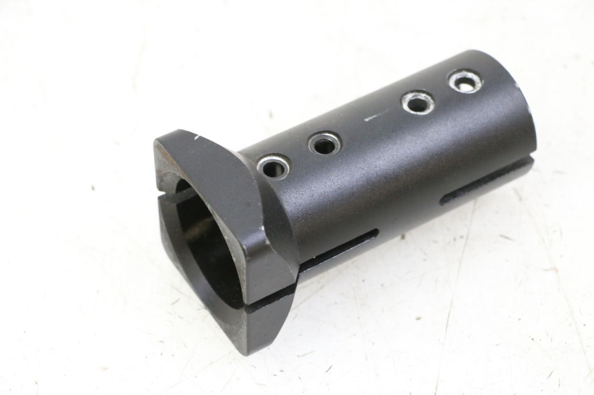 photo de JONCTION CARENAGE AVANT INF DUALTRON AMINIA 1 - Vue principale