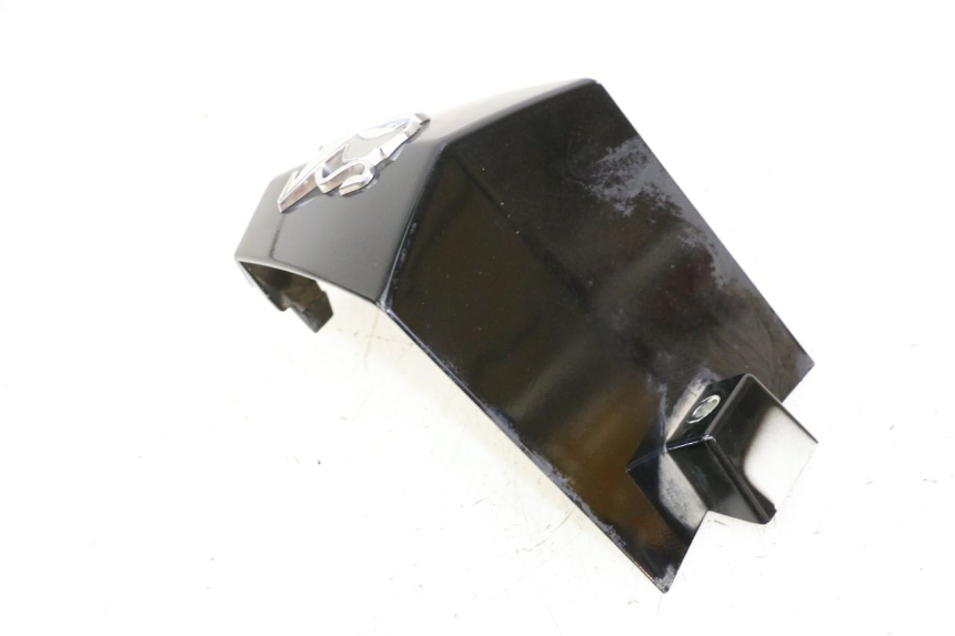 photo de JONCTION CARENAGE AVANT INF PEUGEOT CITYSTAR 50 (2013 - 2017) - Gros plan technique