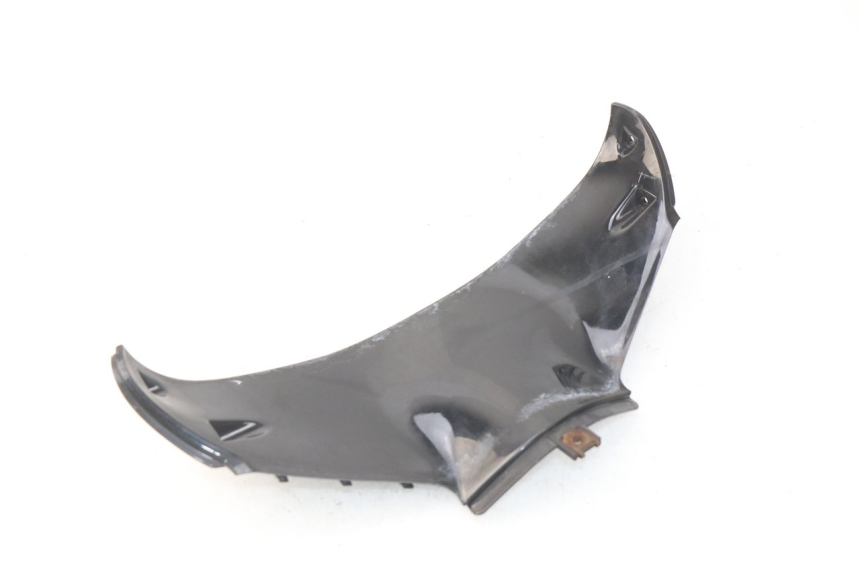 photo de JONCTION CARENAGE AVANT INF HYOSUNG COMET GTR 125 (2007 - 2014) - Autre angle de vue