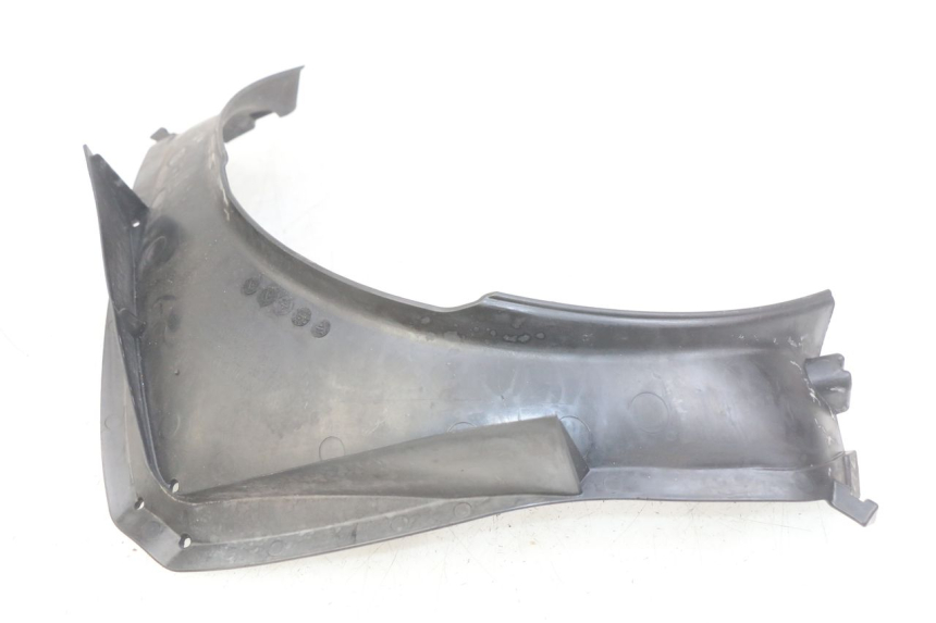 photo de JONCTION CARENAGE AVANT INF KYMCO DINK STREET 125 (2009 - 2014) - Autre angle de vue