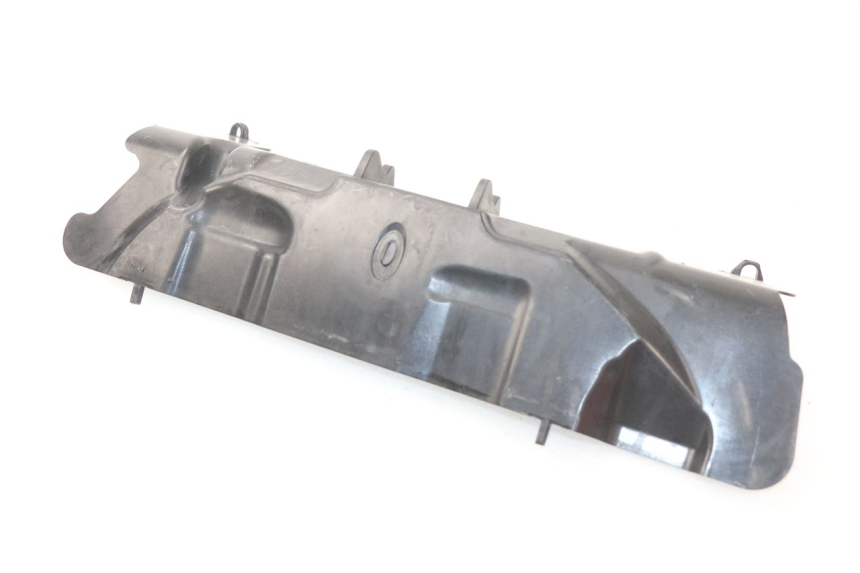 photo de JONCTION CARENAGE AVANT INF SUZUKI GSX-R GSXR K16 1000 (2012 - 2016) - Détail de la pièce