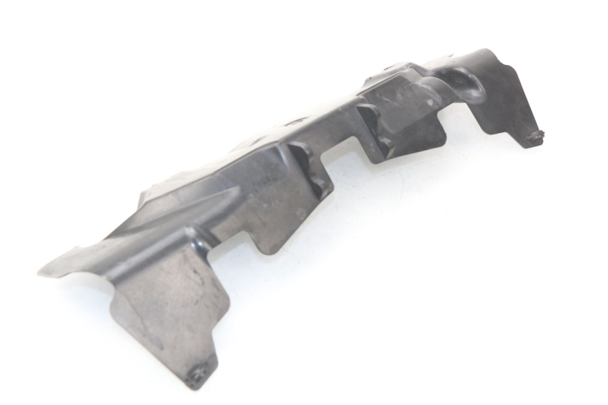 photo de JONCTION CARENAGE AVANT INF SUZUKI GSX-R GSXR K16 1000 (2012 - 2016) - Zoom état d’usage