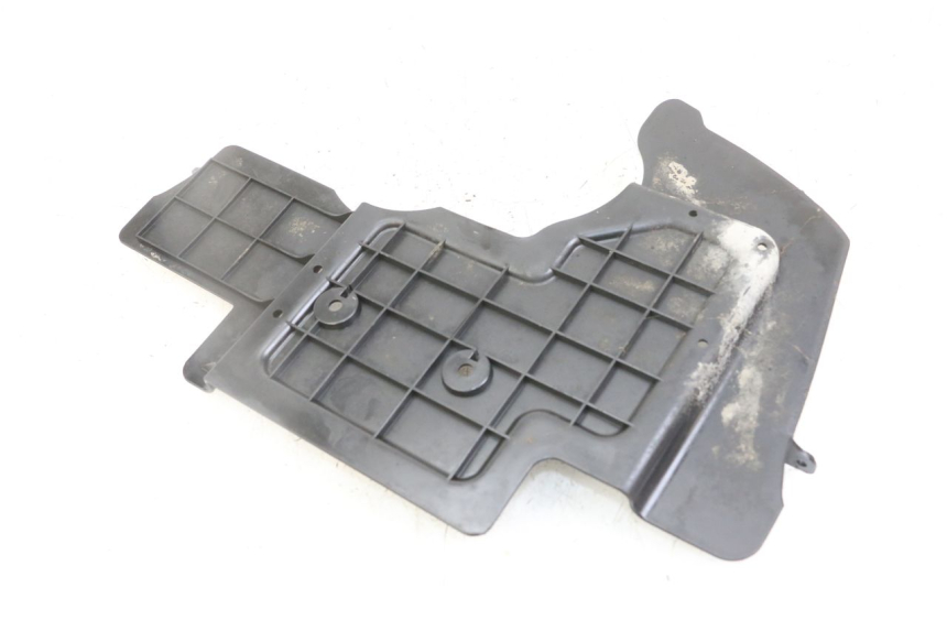 photo de JONCTION CARENAGE AVANT INF KYMCO DINK 4T 50 (2007 - 2018) - Détail de la pièce