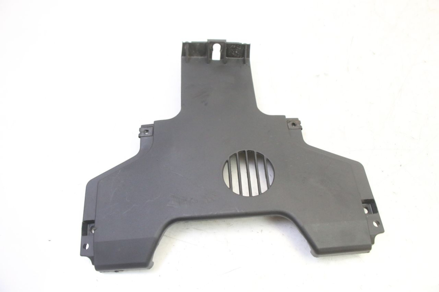 photo de JONCTION CARENAGE AVANT INF PIAGGIO MP3 HPE 310 (2024 - 2025) - Détail de la pièce