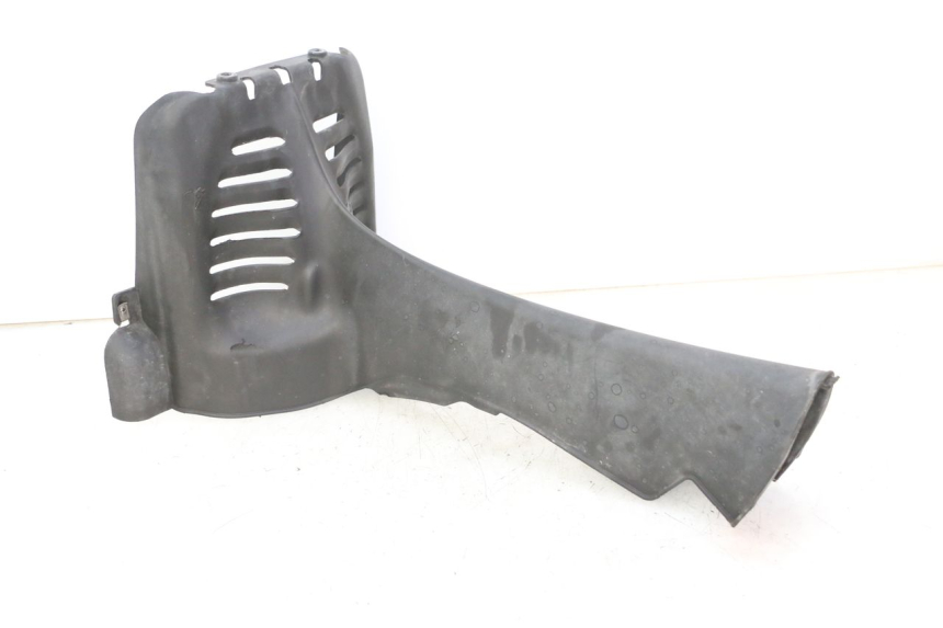 photo de JONCTION CARENAGE AVANT INF PIAGGIO MP3 500 (2011 - 2015) - Vue principale