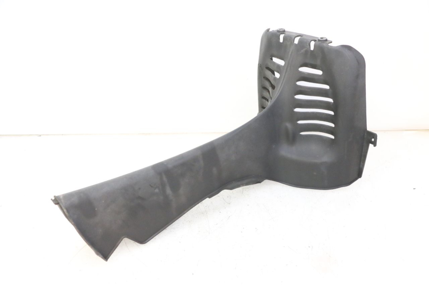 photo de JONCTION CARENAGE AVANT INF PIAGGIO MP3 500 (2011 - 2015) - Vue d’ensemble