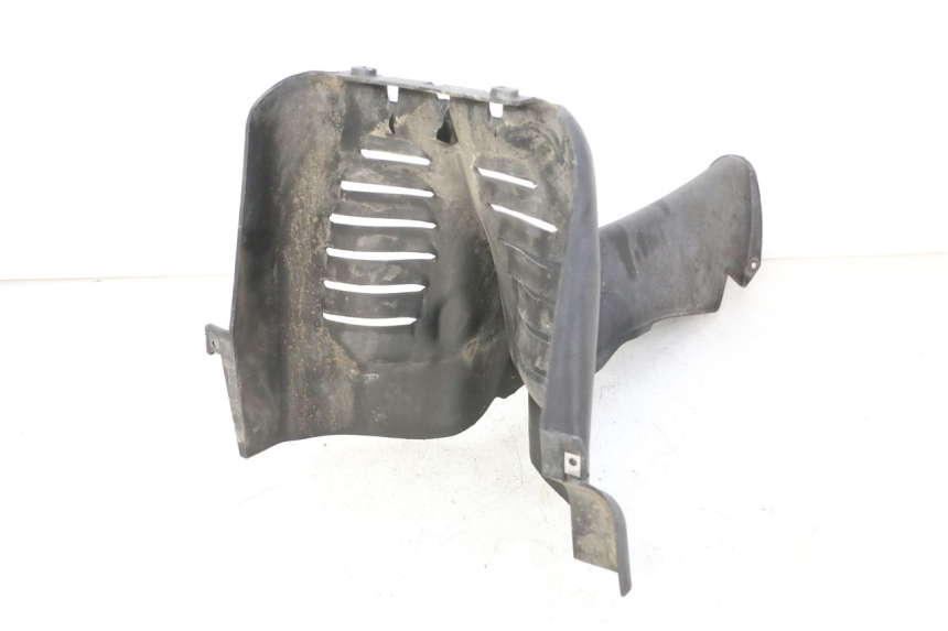 photo de JONCTION CARENAGE AVANT INF PIAGGIO MP3 500 (2011 - 2015) - État de surface