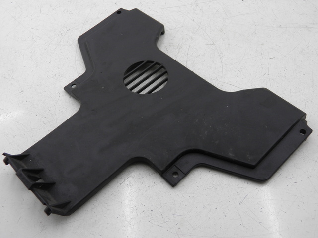 photo de JONCTION CARENAGE AVANT INF PIAGGIO MP3 RL 125 (2008 - 2009) - Vue principale