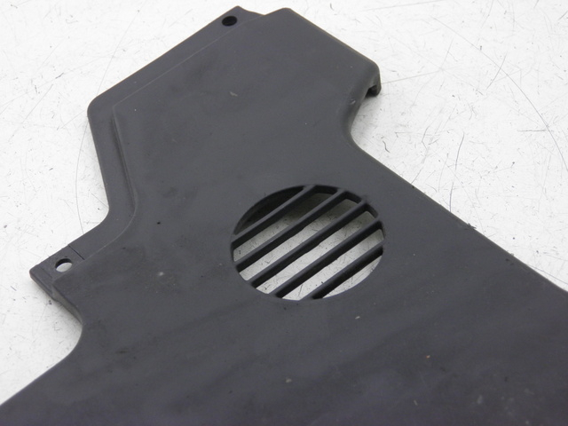 photo de JONCTION CARENAGE AVANT INF PIAGGIO MP3 RL 125 (2008 - 2009) - Détail de la pièce