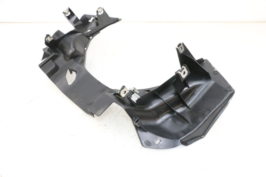 photo de JONCTION CARENAGE AVANT INF BMW R GS 1250 (2021 - 2024) - Détail de la pièce