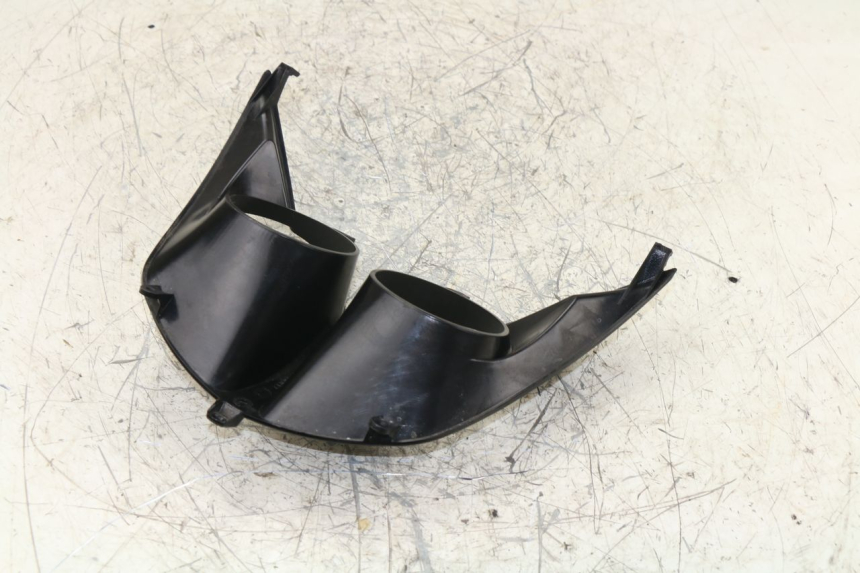 photo de JONCTION CARENAGE AVANT INF RIEJU RS SPORT NAKED 50 (2013 - 2018) - Zoom état d’usage