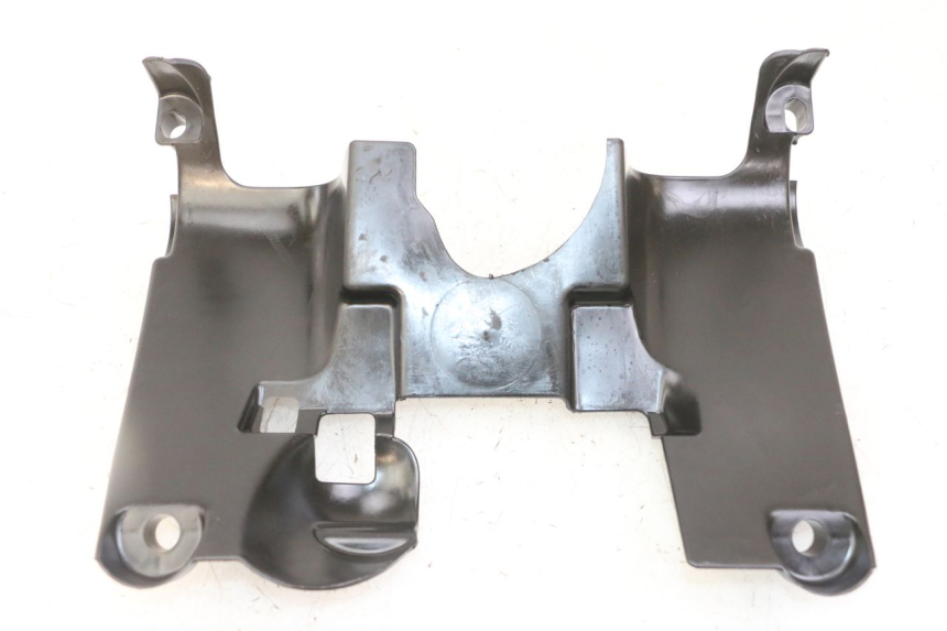 photo de JONCTION CARENAGE AVANT INF PEUGEOT SPEEDFIGHT 2 LC 50 (2000 - 2009) - Détail de la pièce