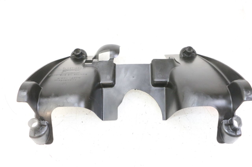 photo de JONCTION CARENAGE AVANT INF PEUGEOT SPEEDFIGHT 2 LC 50 (2000 - 2009) - Autre angle de vue