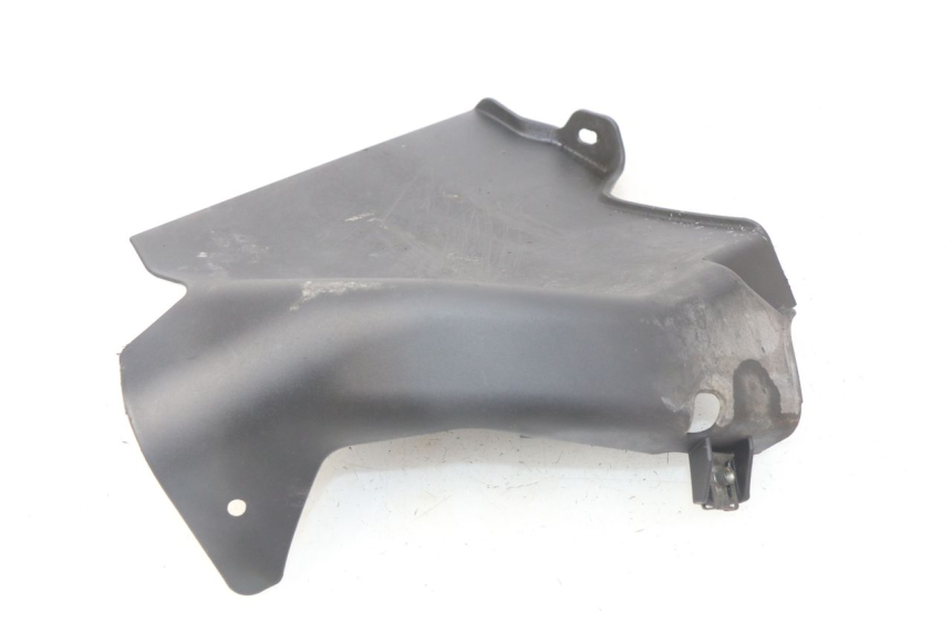 photo de JONCTION CARENAGE AVANT INF APRILIA SRV 850 (2012 - 2017) - Vue d’ensemble