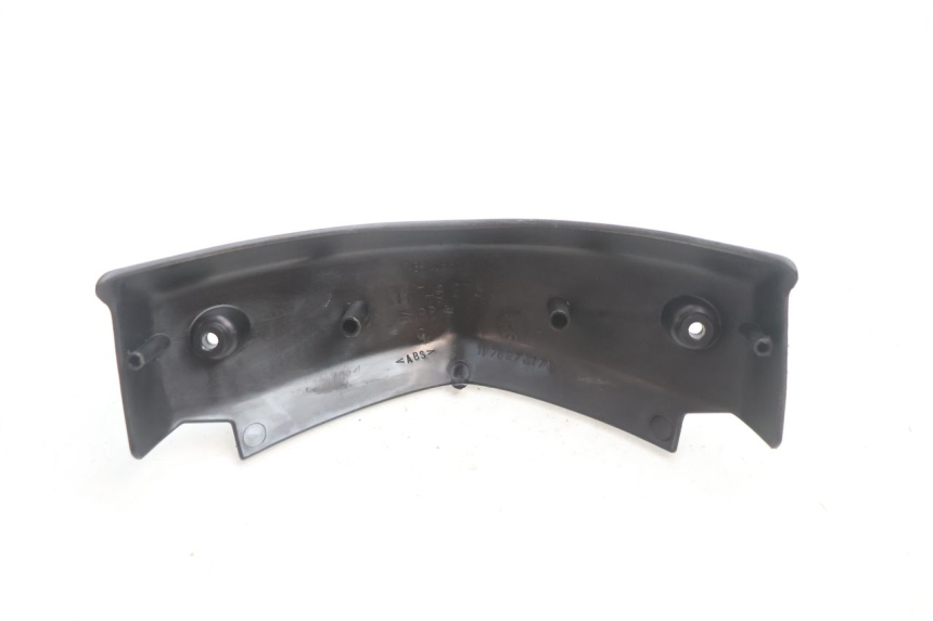 photo de JONCTION CARENAGE AVANT INF PEUGEOT TKR TREKKER FURIOUS 50 (2005 - 2014) - Autre angle de vue