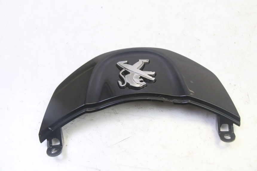 photo de JONCTION CARENAGE AVANT INF PEUGEOT TWEET PRO CARGO 50 (2018 - 2022) - Détail de la pièce