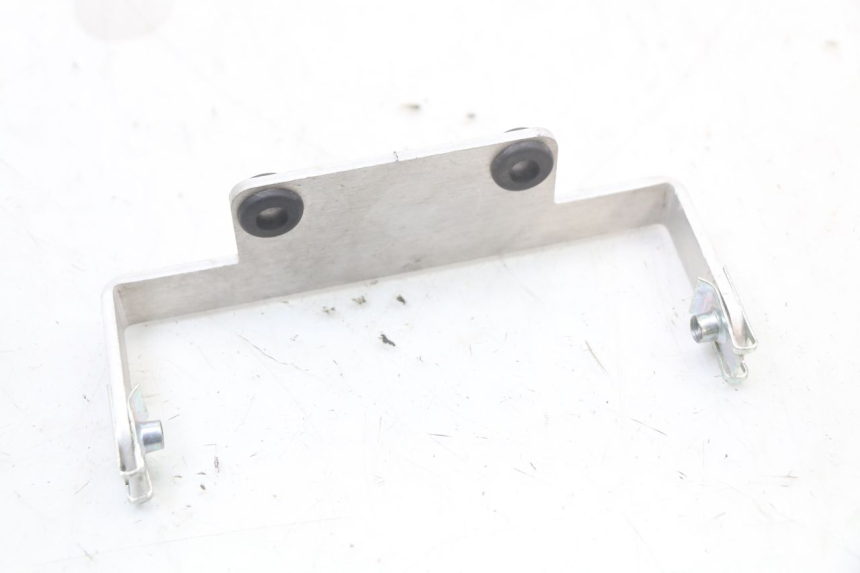 photo de JONCTION CARENAGE AVANT INF VENT DERAPAGE 50 (2018 - 2023) - Vue principale